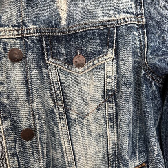EXPRESS JEANS DENIM JACKET WOMEN'S, MEDIUM, BUTTON UP, POCKETS, DISTRESSED - Picture 6 of 14